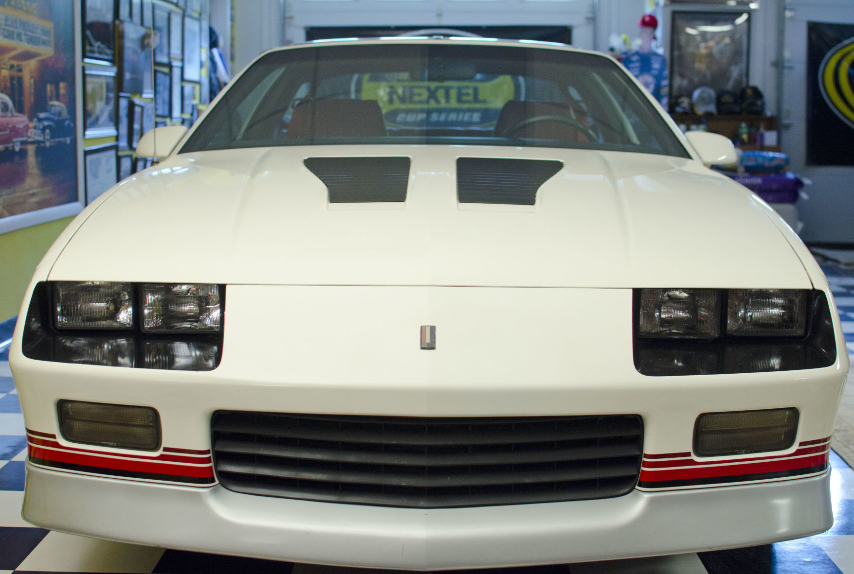 1985 Camaro (2).jpg